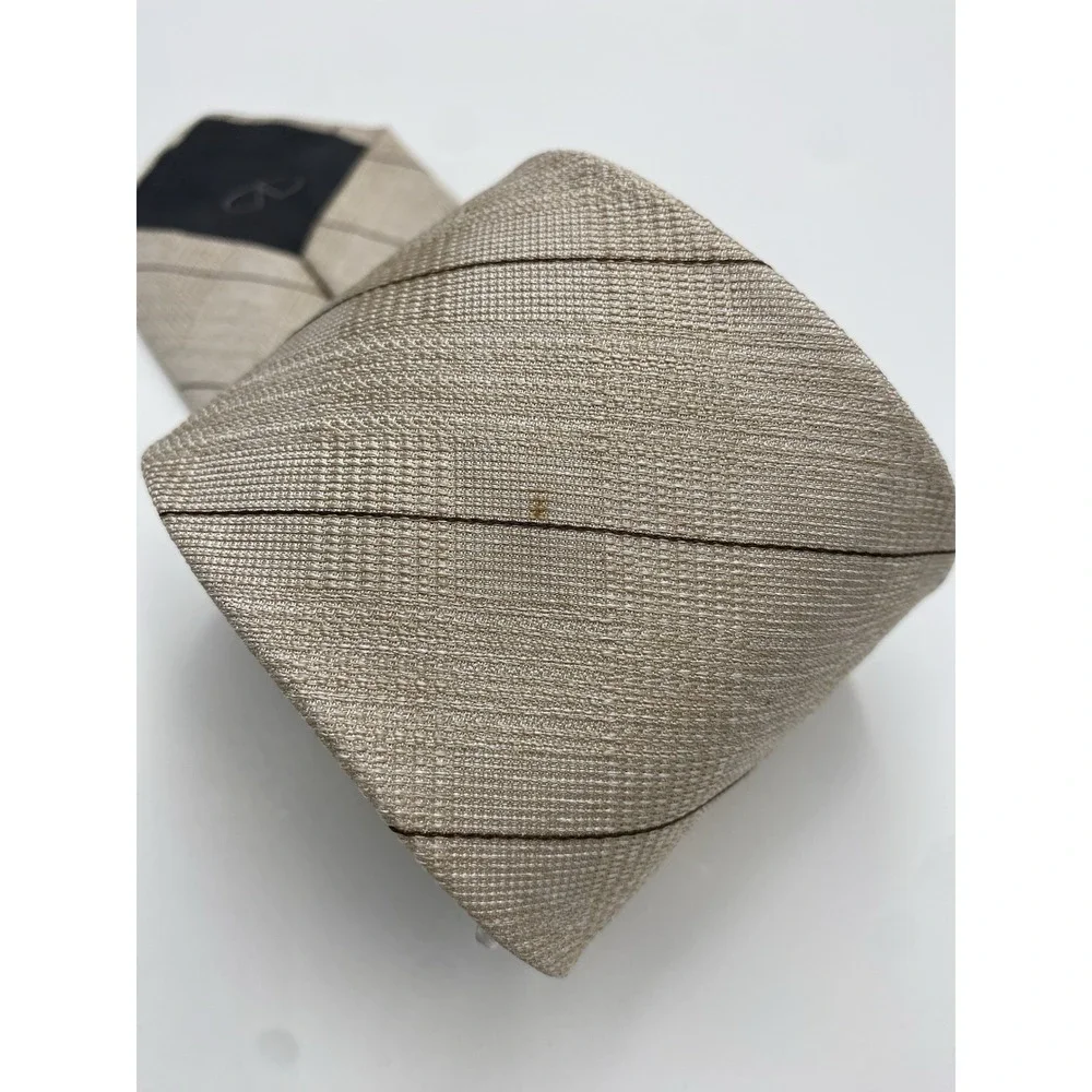 Valentino Men's‎ 100% Silk Striped Necktie Beige *read*